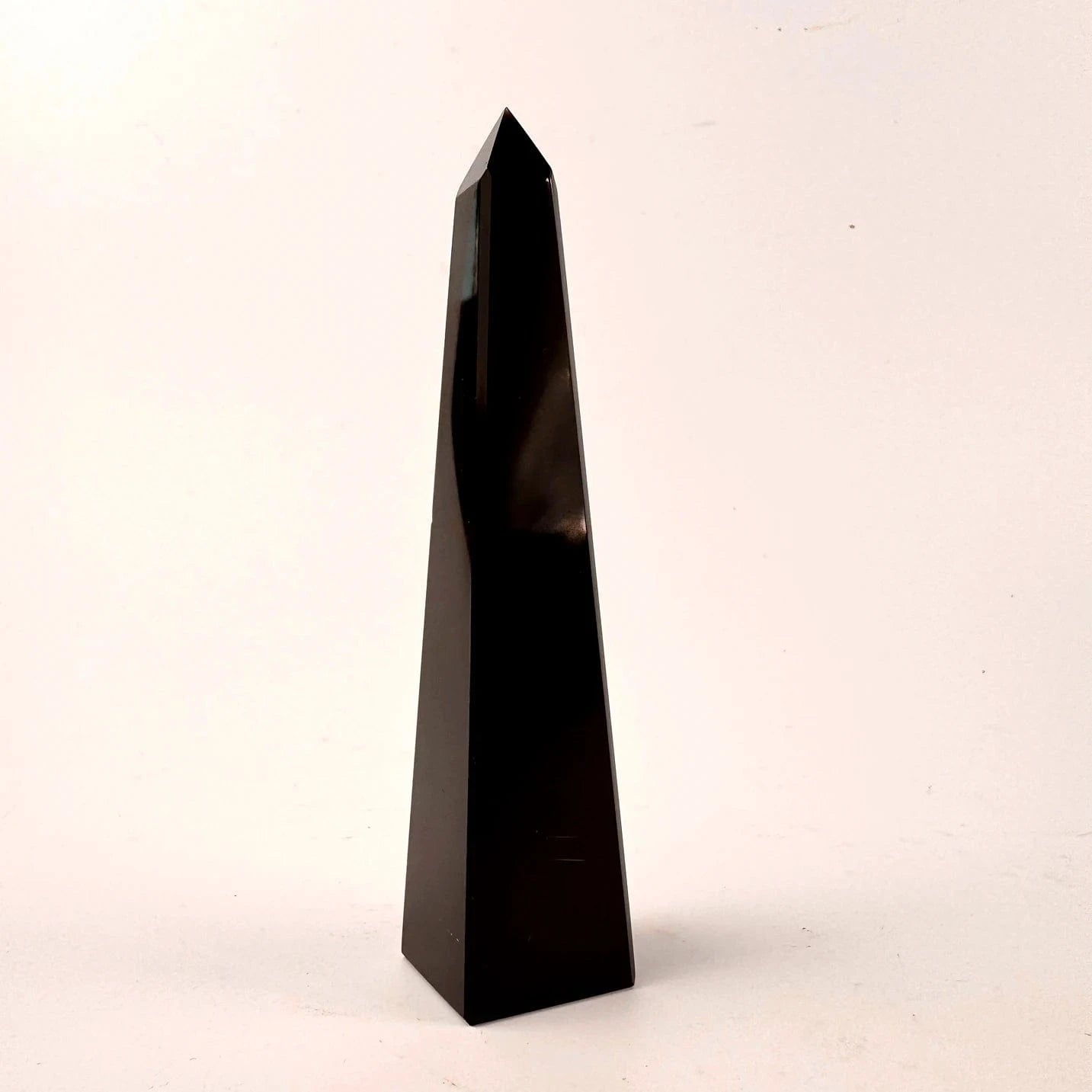 Esté Crystals crystal Black Obsidian Tower