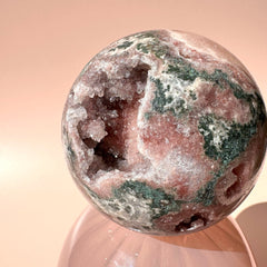 Esté Crystals crystal Lorne Pink Amethyst Sphere