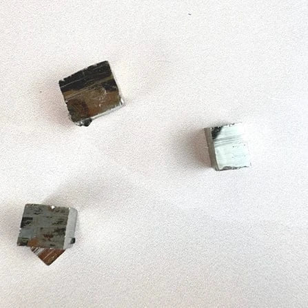 Esté Crystals crystal Mini Pyrite Cubes