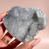 Esté Crystals crystal Raelyn Celestite Heart