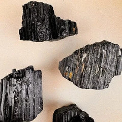 Esté Crystals crystal Raw Black Tourmaline