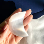 Esté Crystals crystal Selenite Moon Carving
