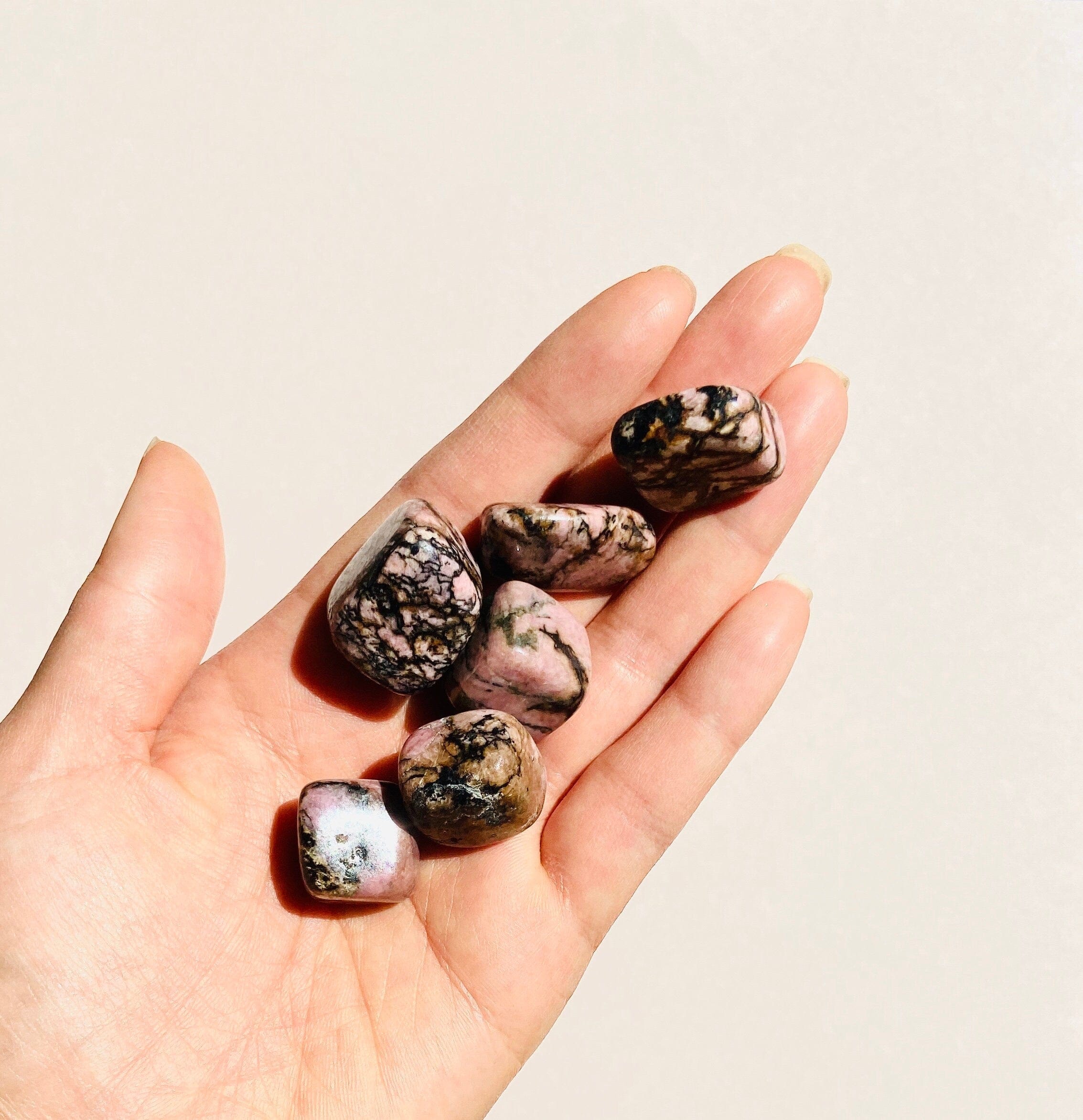 Esté Crystals crystal Rhodonite Tumbled Polished Stone