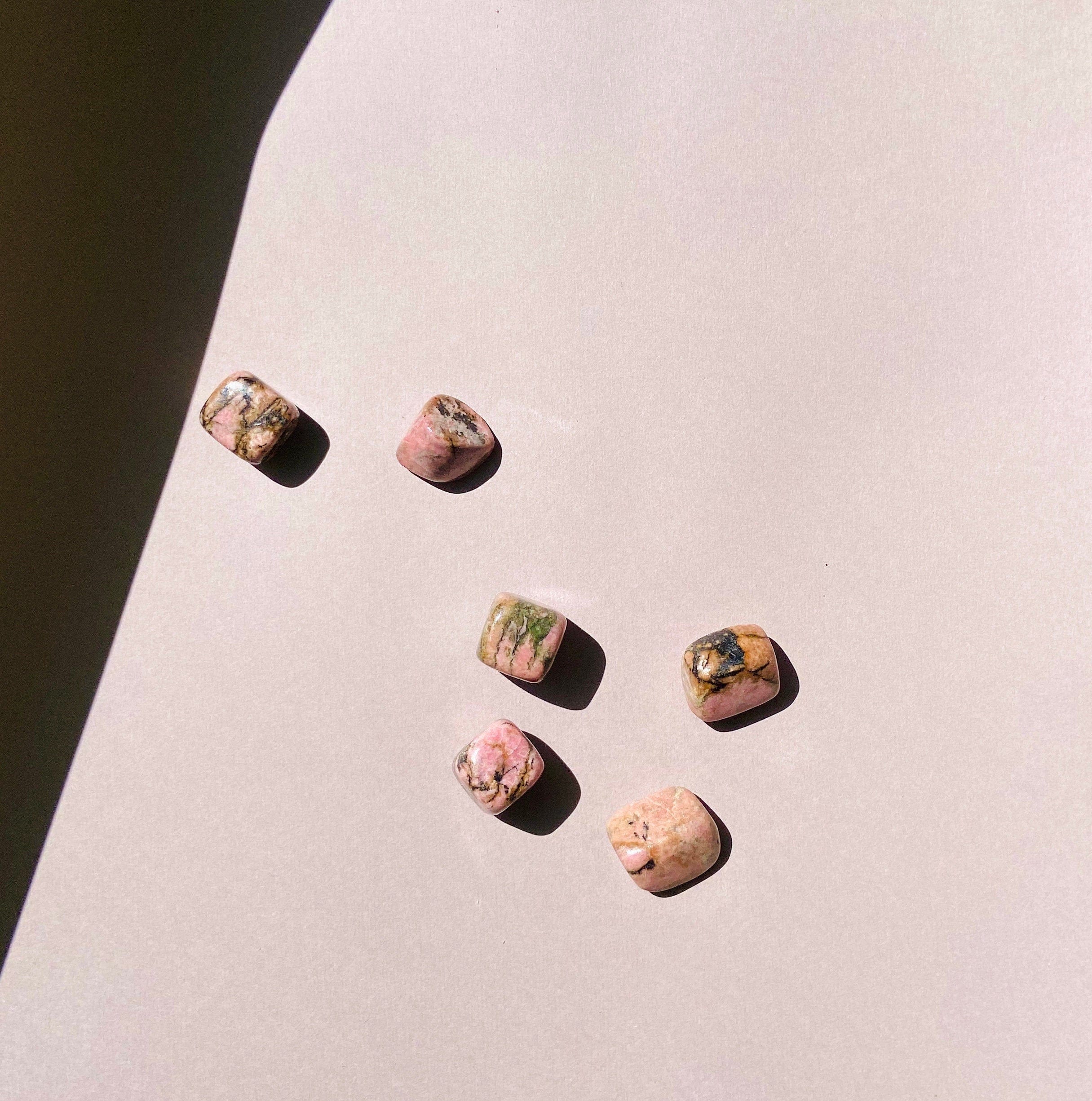 Esté Crystals crystal Rhodonite Tumbled Polished Stone