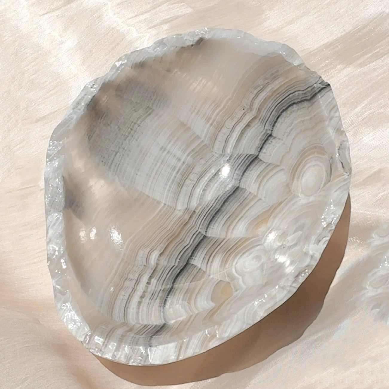 Esté Crystals crystal Abalone Scalloped Onyx Bowl