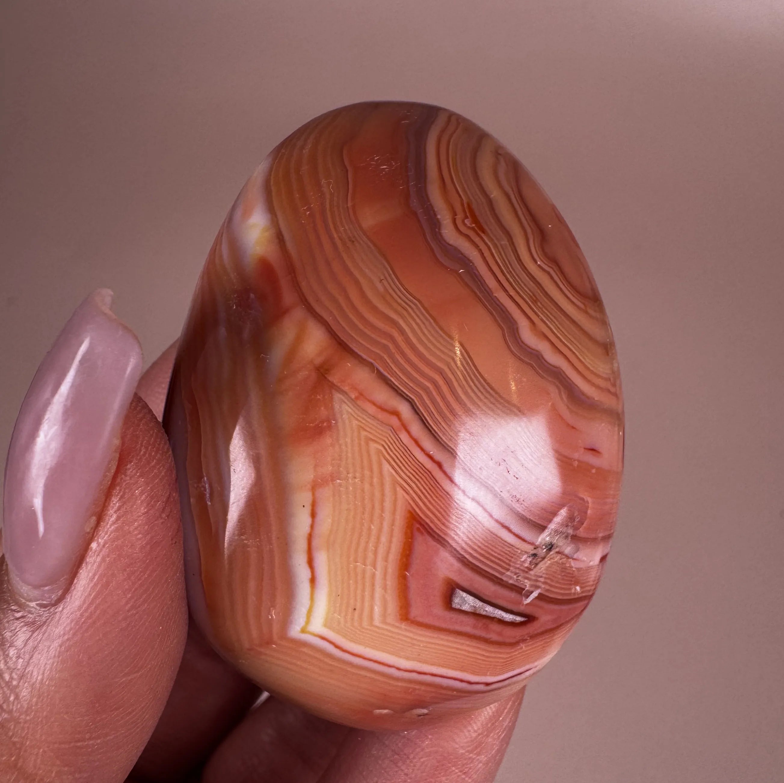 Esté Crystals crystal Banded Carnelian Palm