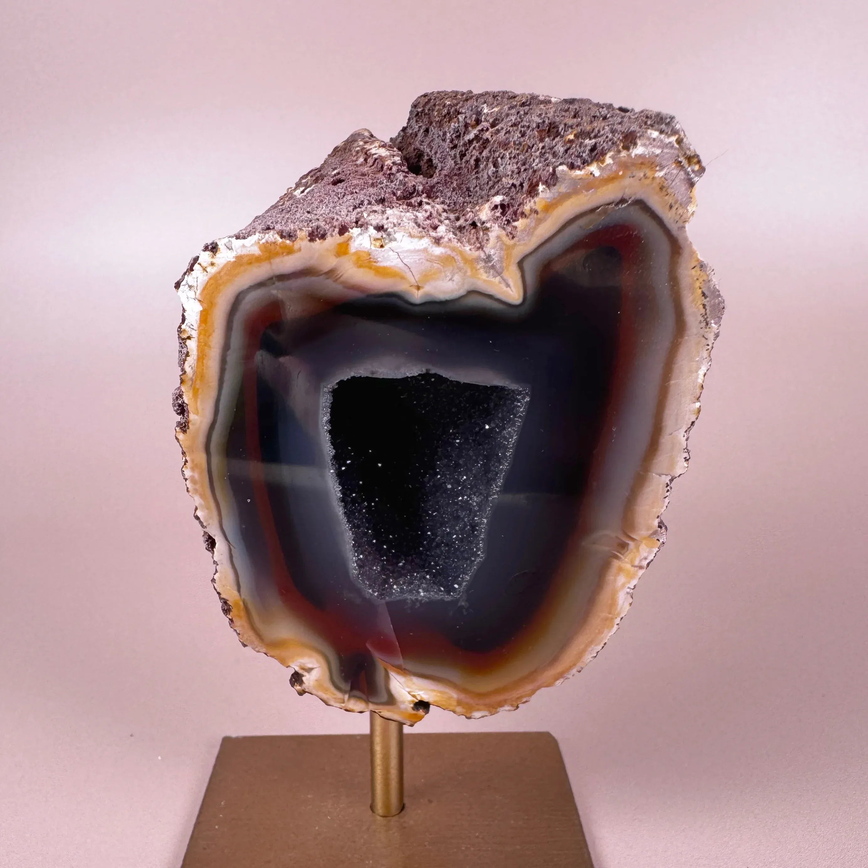 Esté Crystals crystal Druzy Orca Agate on Stand