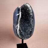 Esté Crystals crystal Green Agate Freeform on Stand