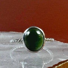 Esté Crystals crystal Green Nephrite Jade 925 Sterling Silver Ring