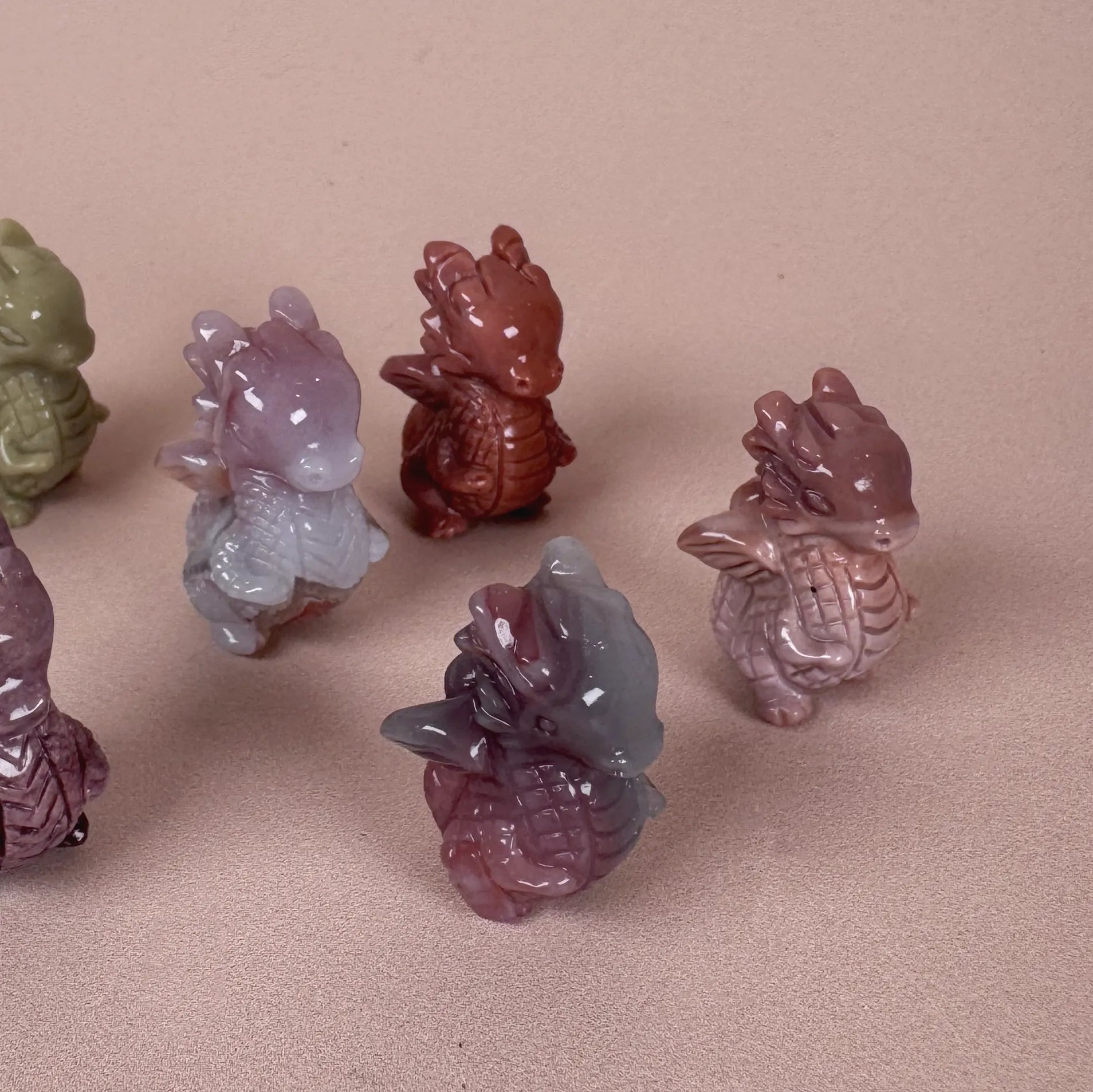 Esté Crystals crystal Intuitively Chosen Mini Alashan Agate Dragon