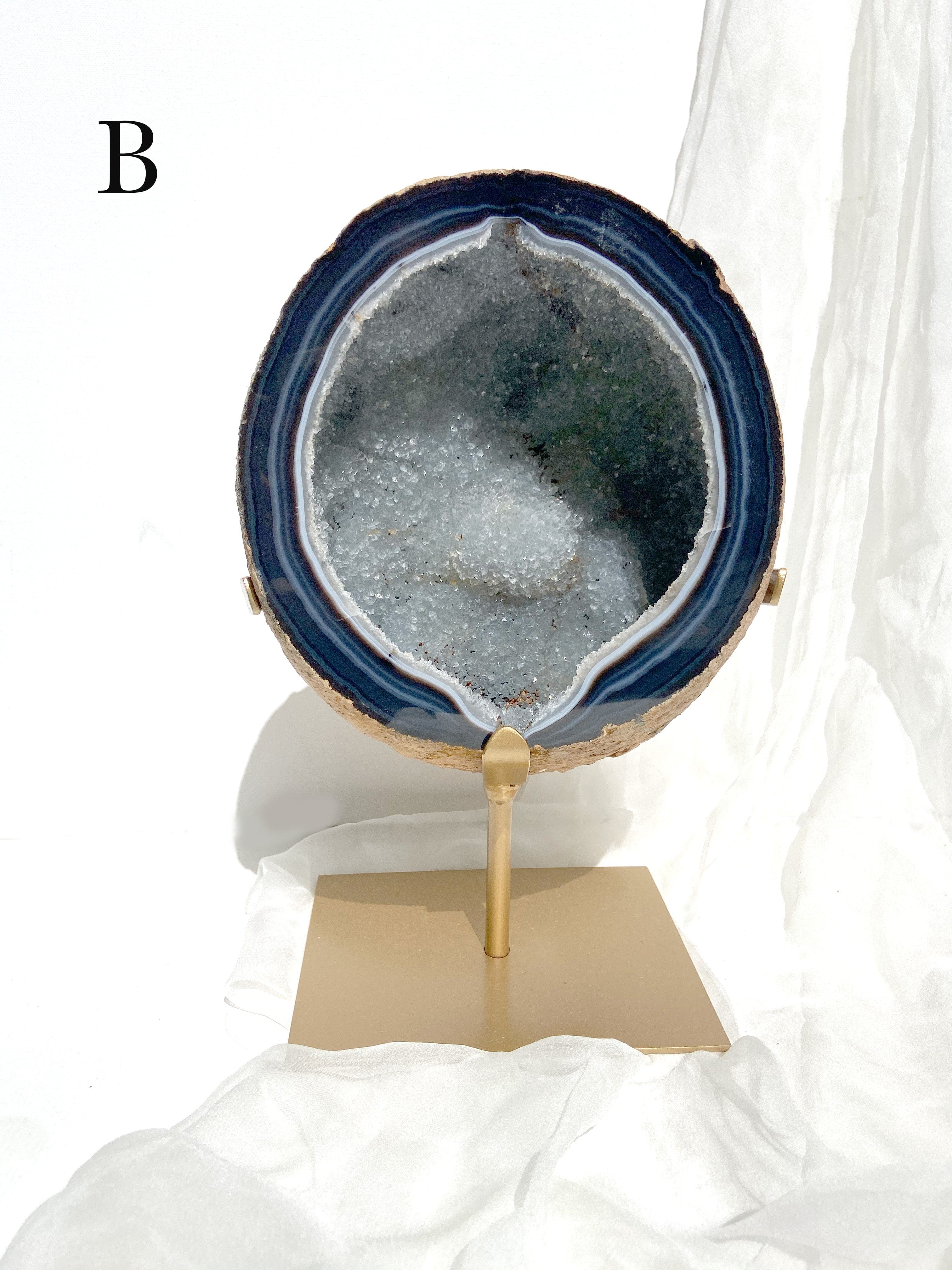 Esté Crystals crystal Large Agate Geodes on Stand