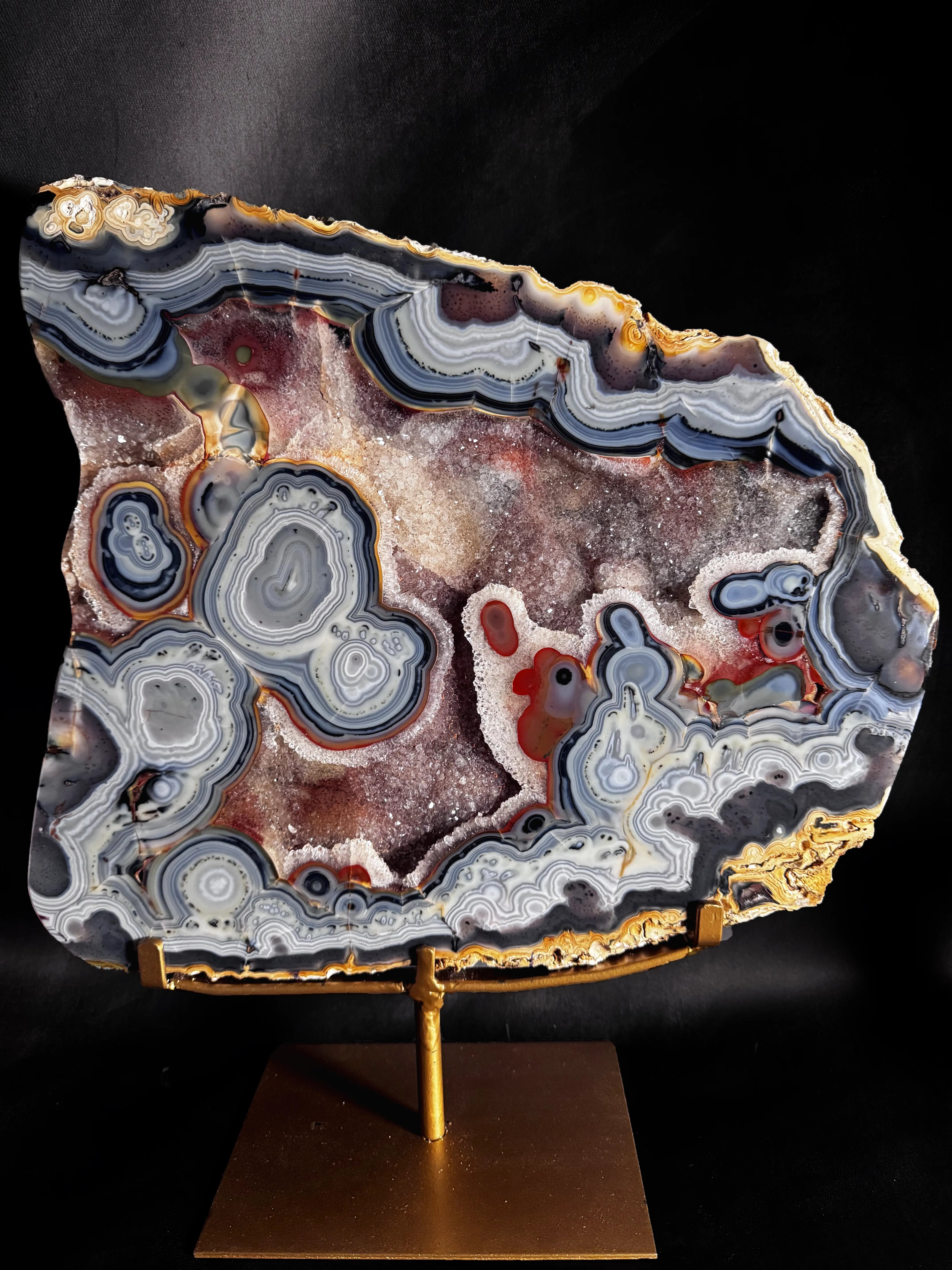 Esté Crystals crystal Large Orca Agate Slab