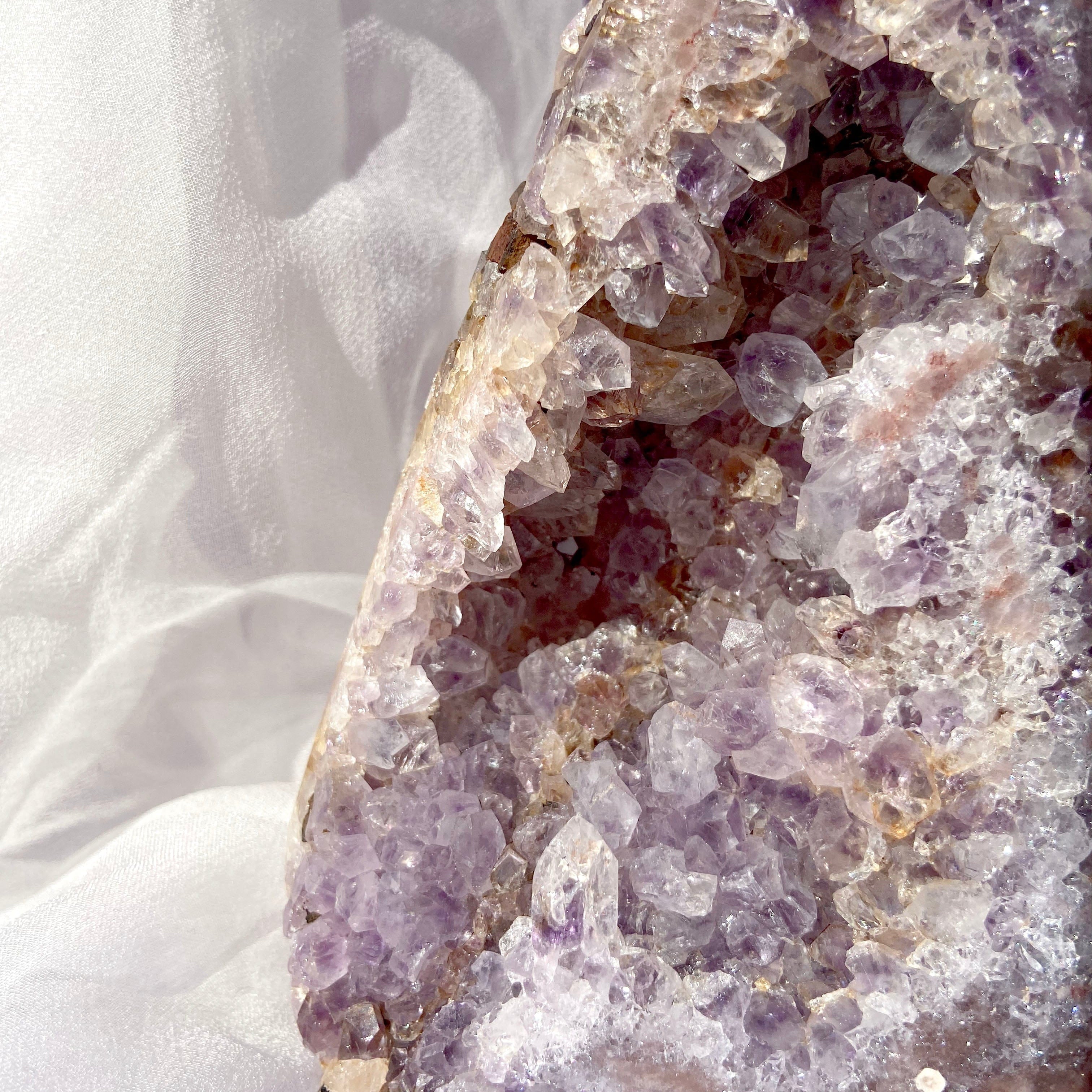 Esté Crystals crystal Large Pink Amethyst Tower