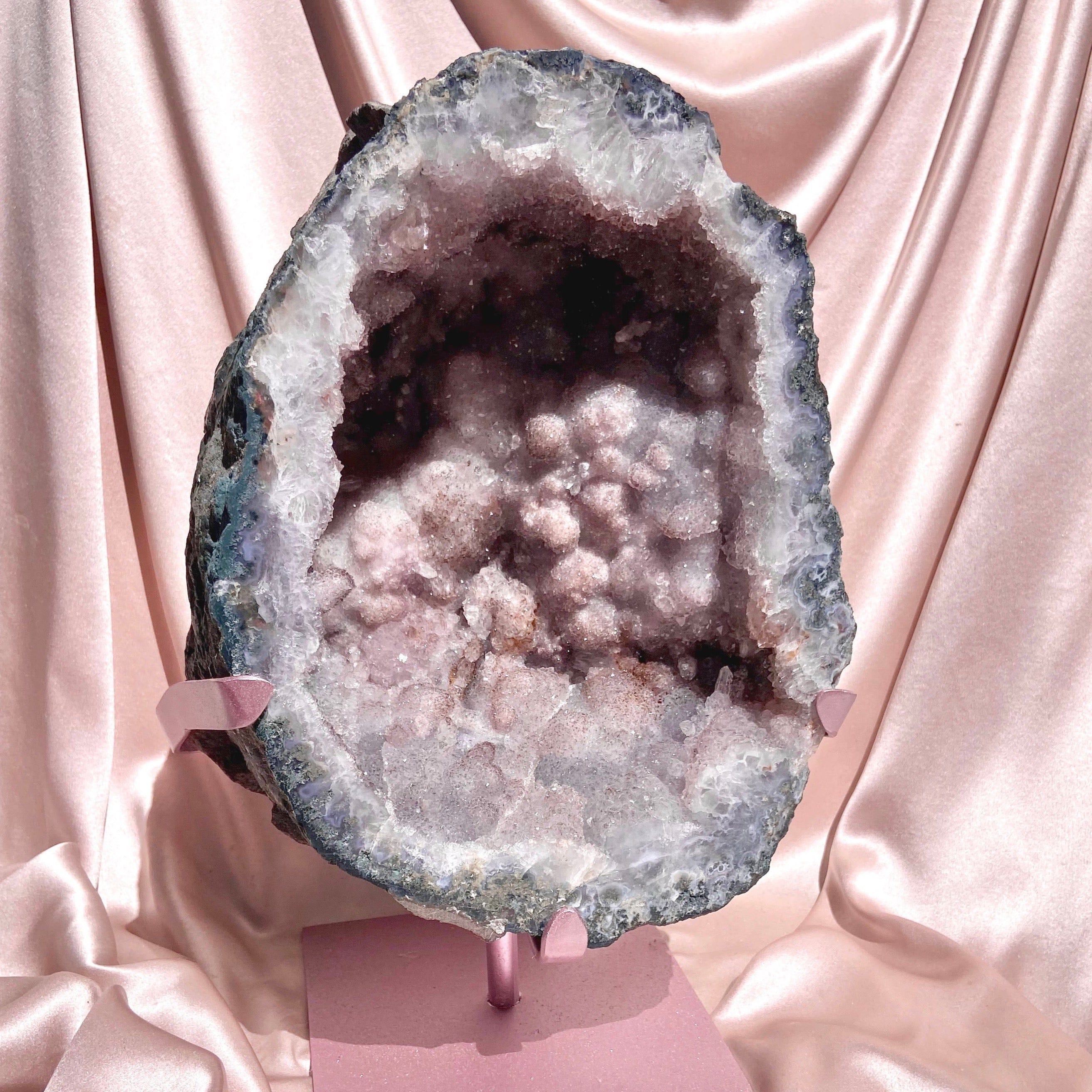Esté Crystals crystal Large Statement Amethyst Geode