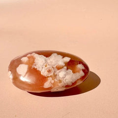 Esté Crystals crystal Linnea Flower Agate Palm Stone