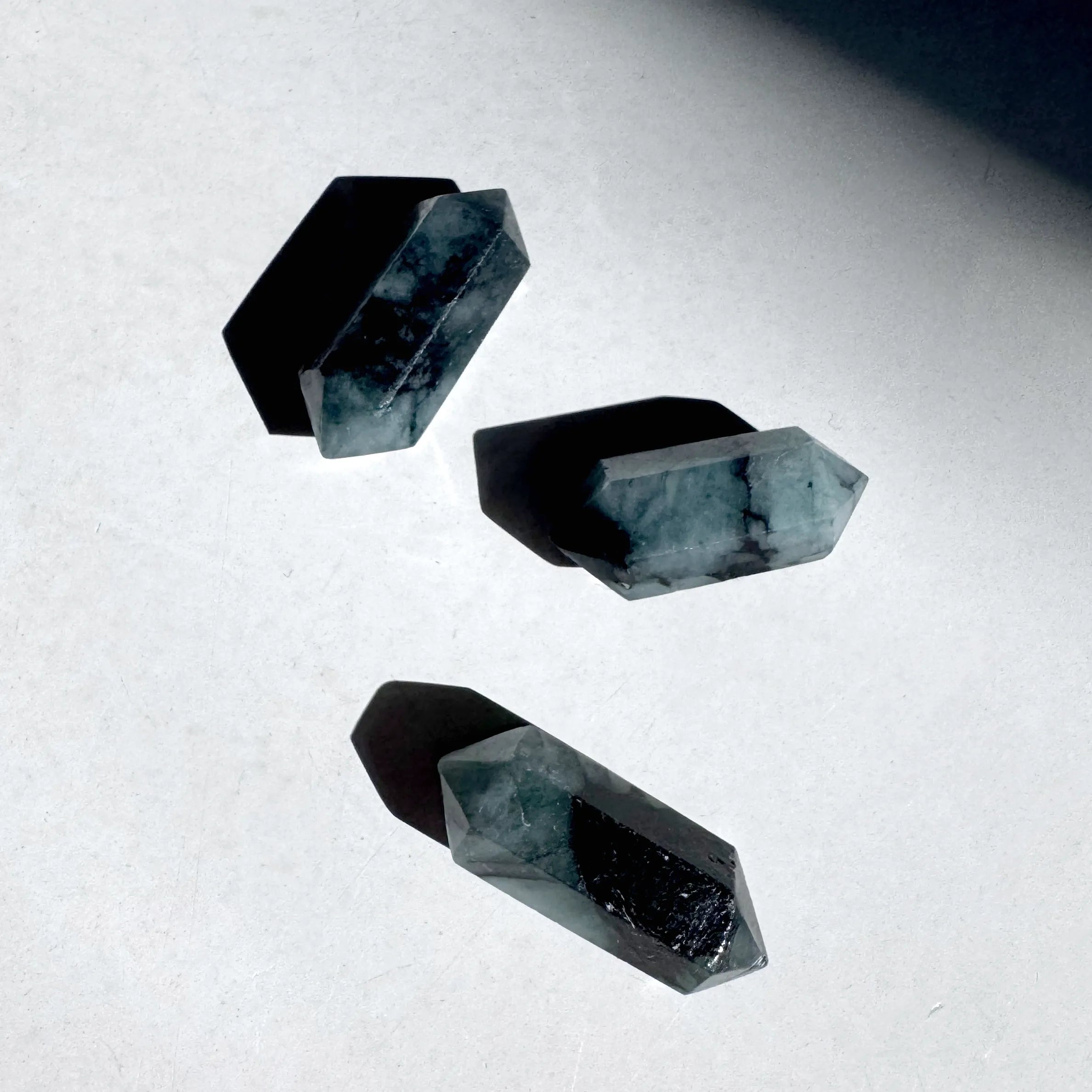 Esté Crystals crystal Mini Emerald Double Terminated Points