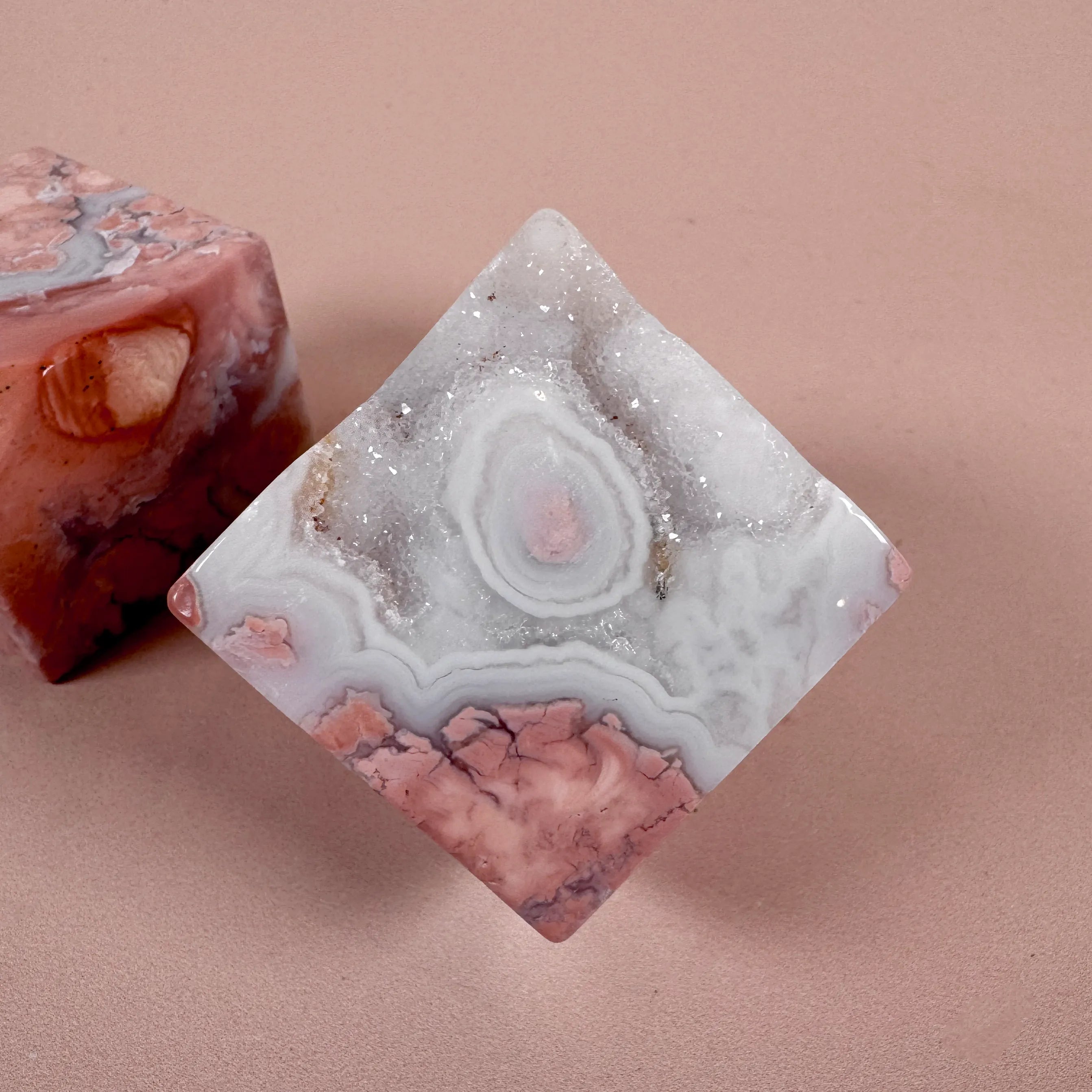 Esté Crystals crystal Pink Agate Cube