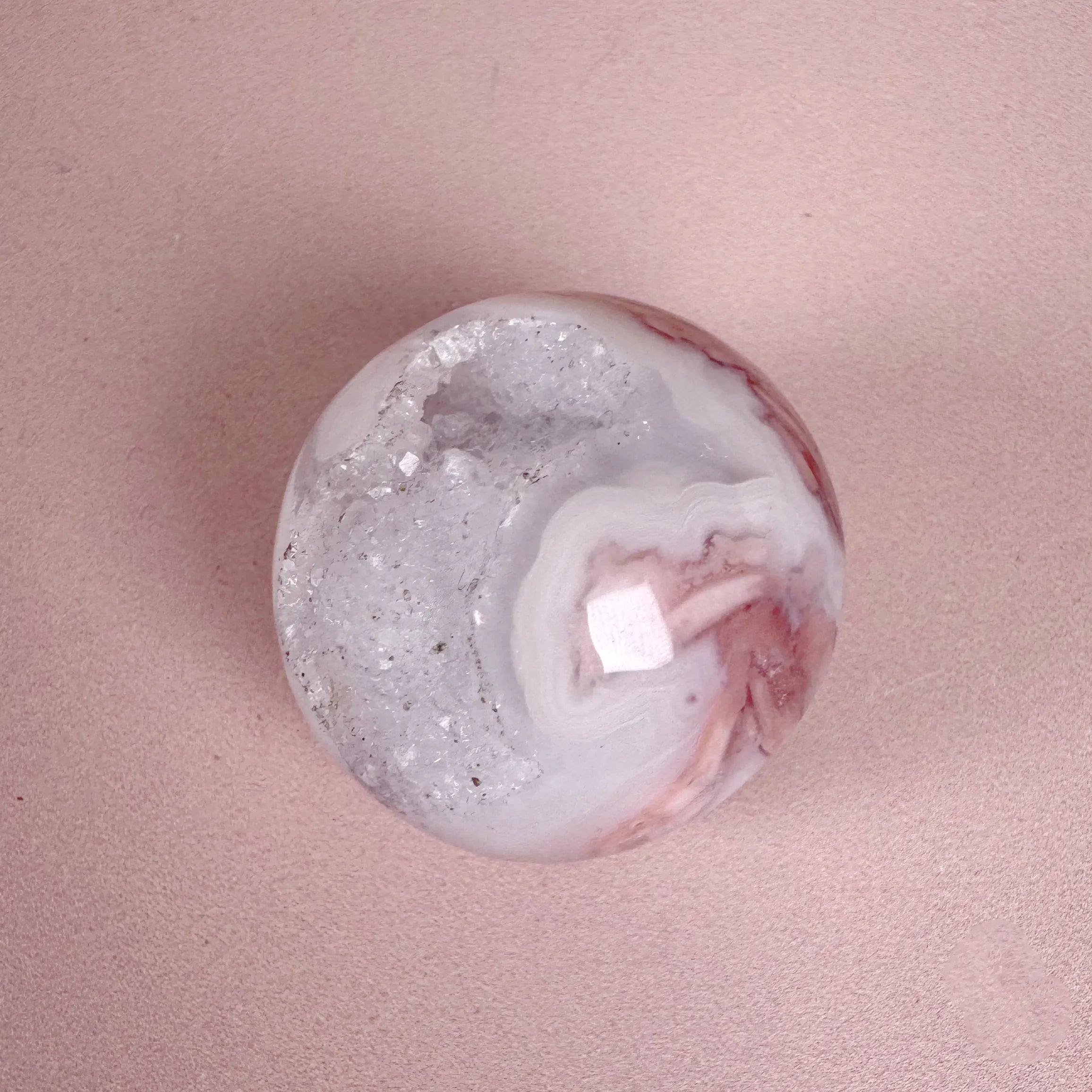 Esté Crystals crystal Pink Agate Sphere