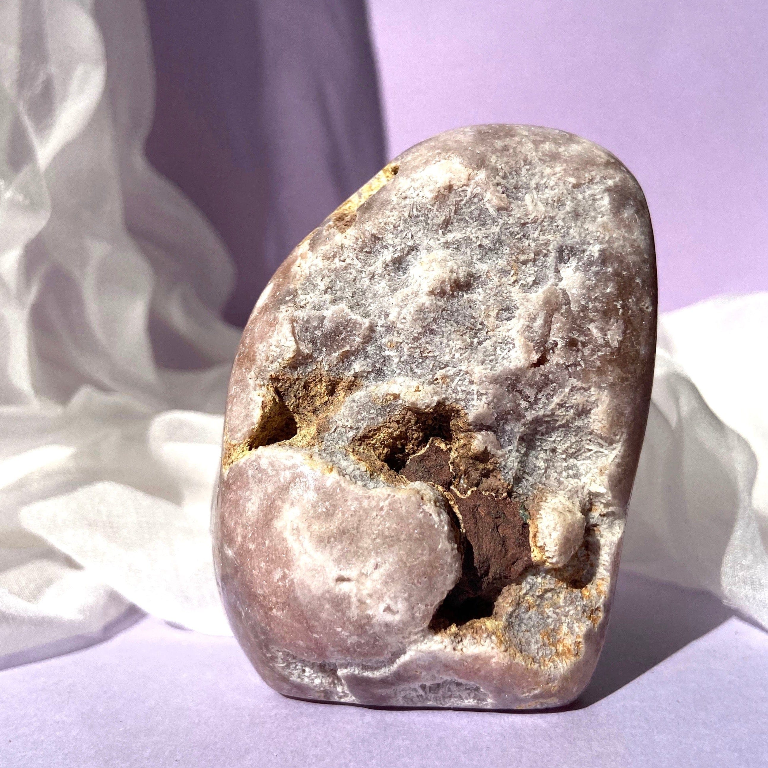 Esté Crystals crystal Pink Amethyst Freeform