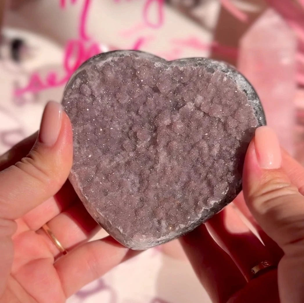 Esté Crystals crystal Pink Fine Sugar Druzy Rainbow Amethyst Heart