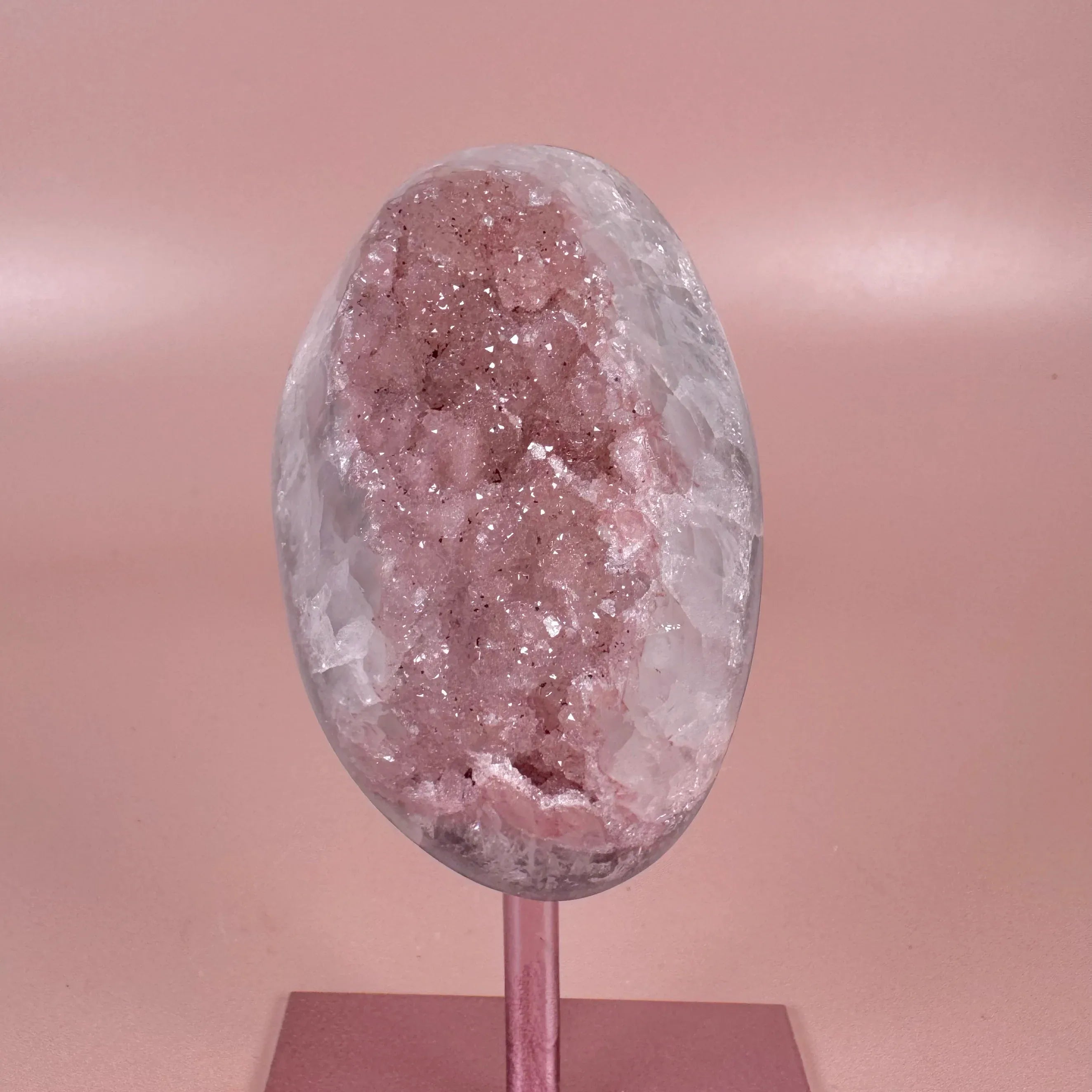 Esté Crystals crystal Pink Sugar Druzy on Stand