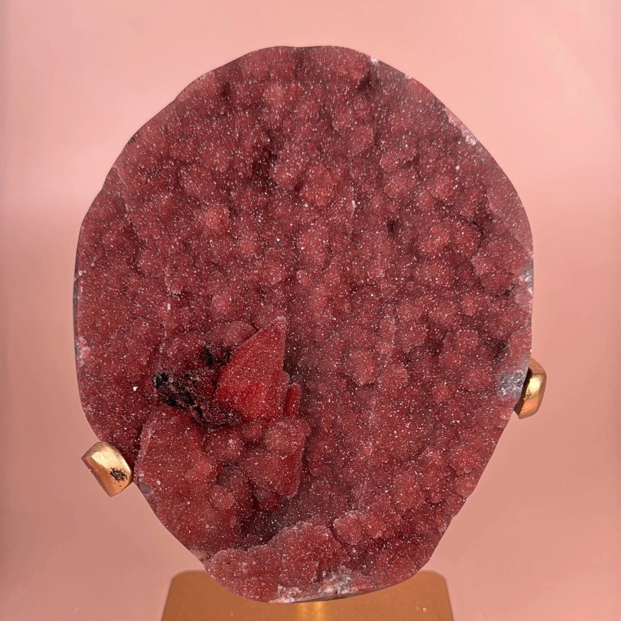 Esté Crystals crystal Red Fine Sugar Druzy Rainbow Amethyst with Calcite on Stand