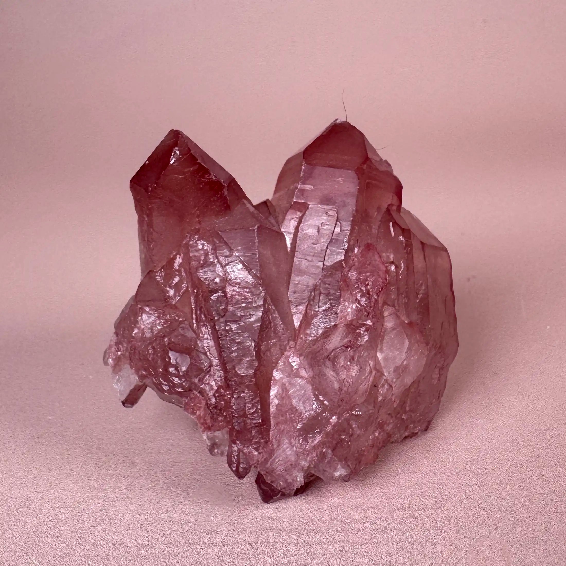 Esté Crystals crystal Self Healed Red Scarlett Lemurian