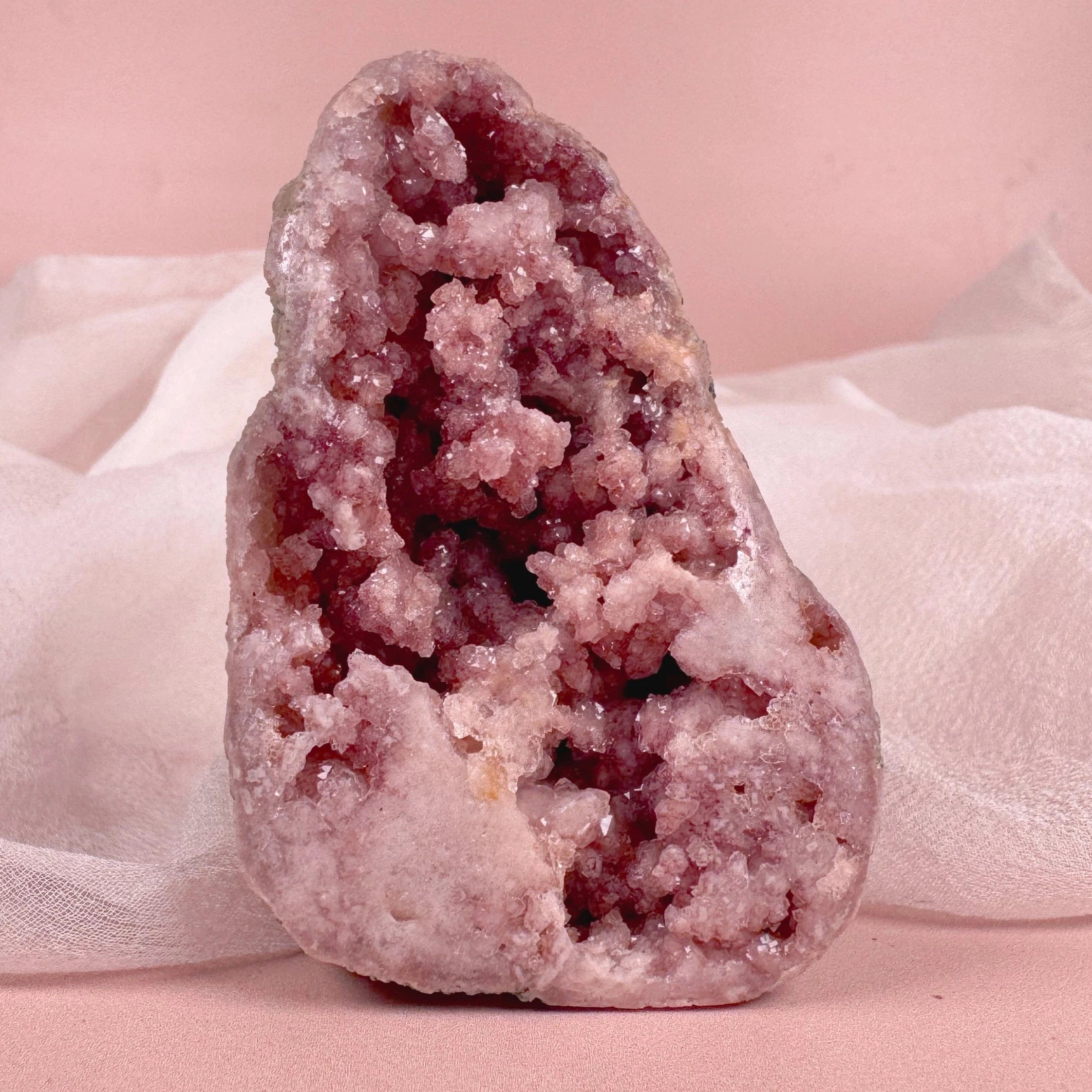 Esté Crystals crystal Self Standing Red Pink Amethyst Jasper Freeform
