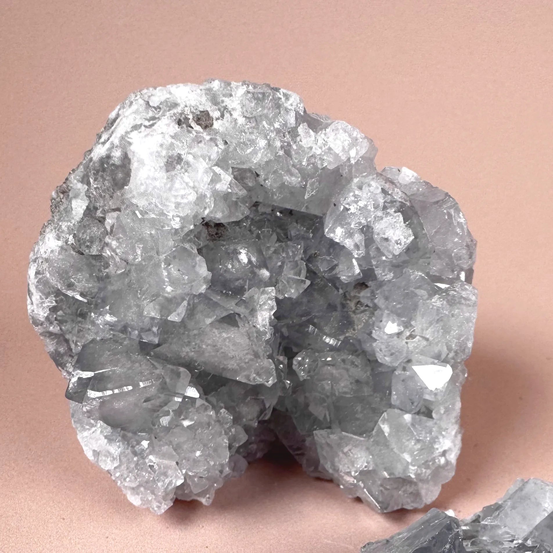 Esté Crystals crystal Thea Celestite Cluster