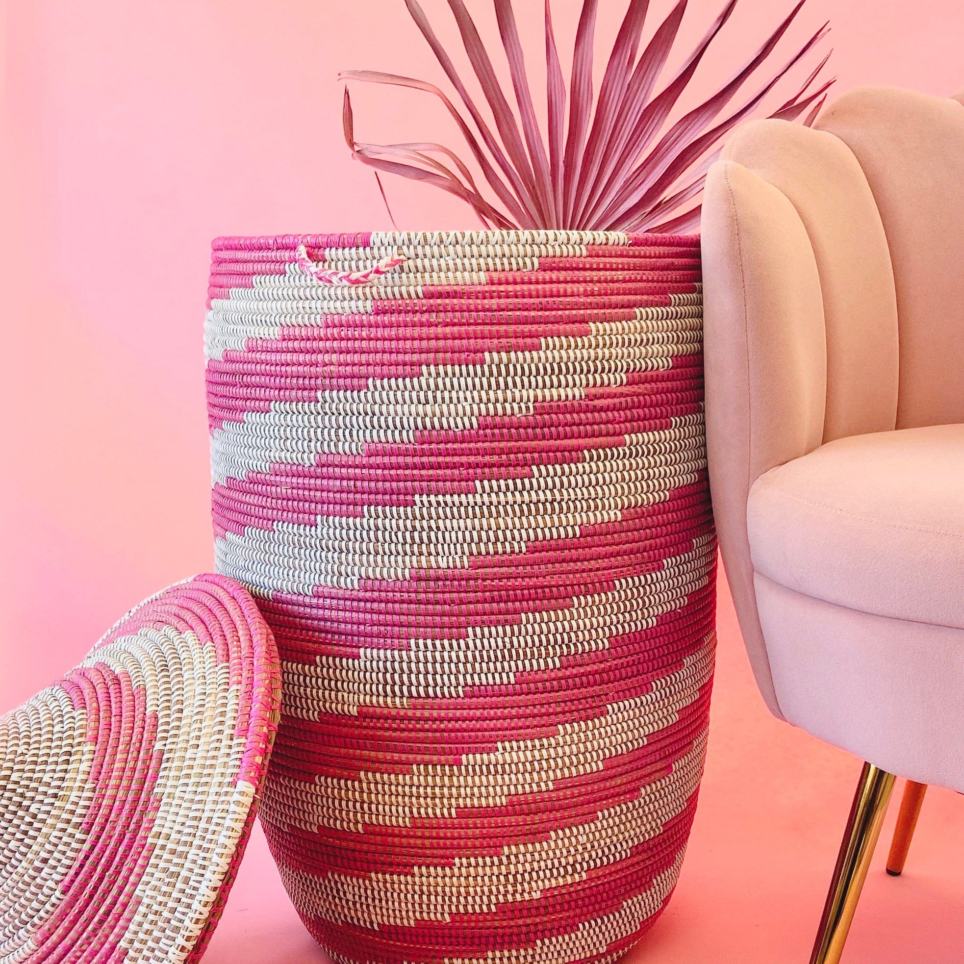 Esté Crystals home decor Large Hot Pink Woven Basket Hamper with Lid